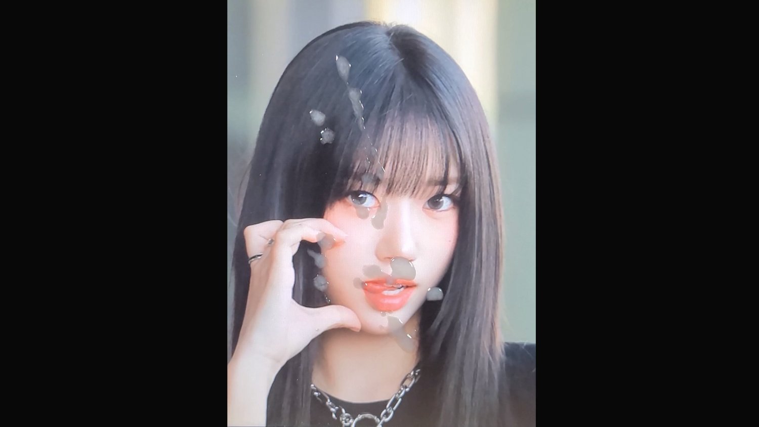 5jWKanBV meovv sooin kpop cum tribute 1 03.jpg